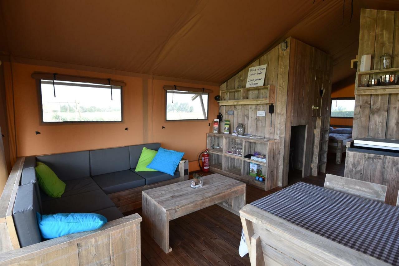 Glamping Aan de Vleterbeke Hotel Vleteren Bagian luar foto